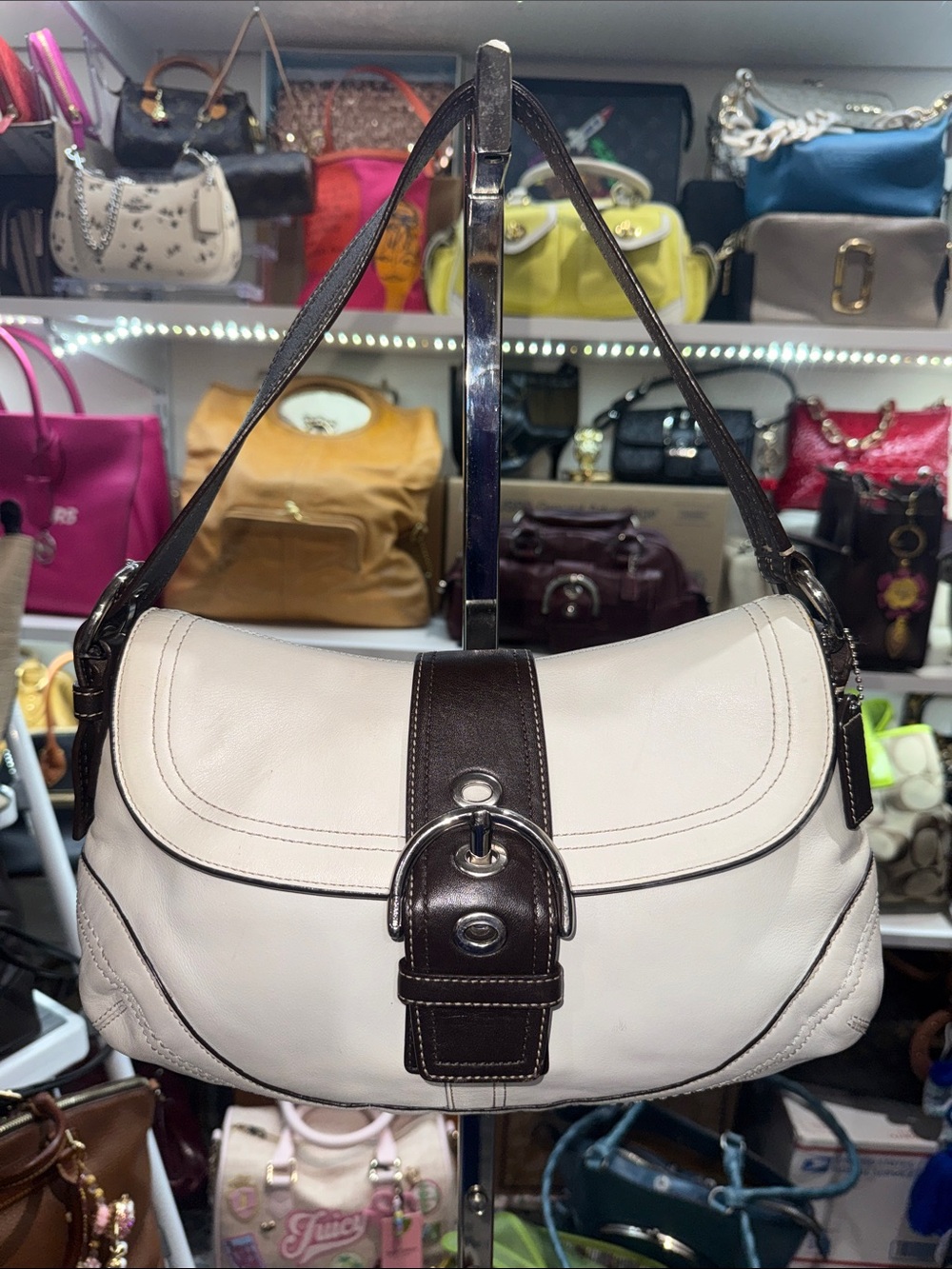 Coach  Soho Y2K Cream and Dark Brown Leather Shoulder Bag